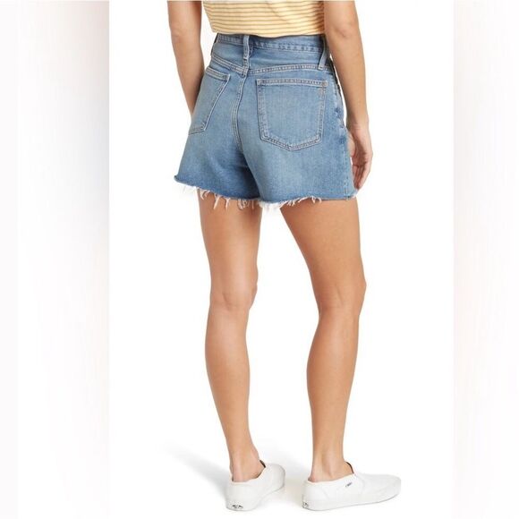 Madewell Mom Jean Short in Streamside Wash‎ Size 27 - Picture 2 of 9